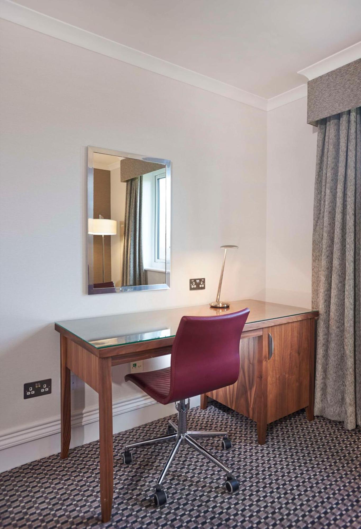 מלון Doubletree By Hilton Bristol North מראה חיצוני תמונה